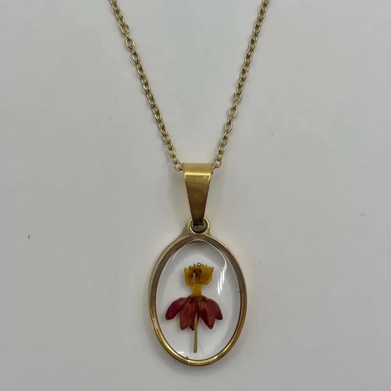 Giftoria epoxy necklace gold color