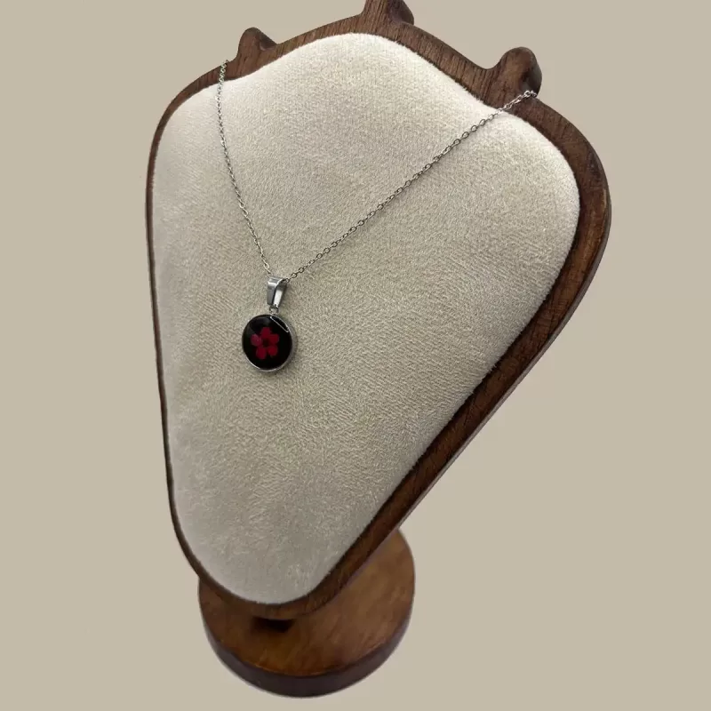 RVS ketting voor vrouwen met geperste bloem hanger, perfect voor gevoelige huid