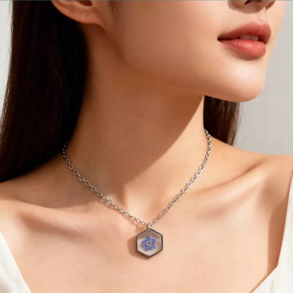 Close-up van ketting, een origineel Sinterklaas of Kerst cadeau.