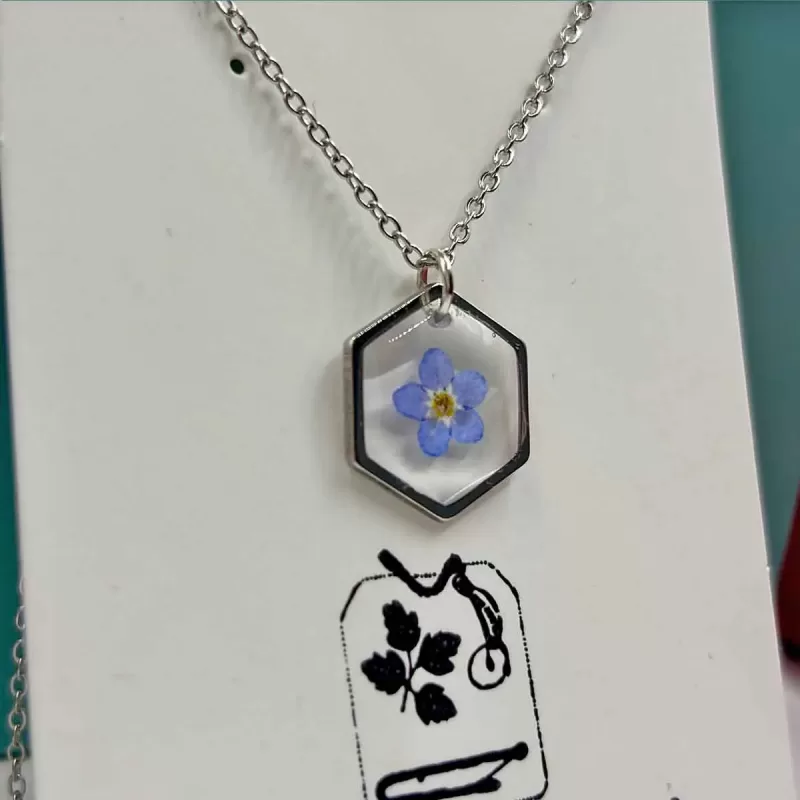 RVS ketting, hypoallergeen en verstelbaar voor dagelijks comfort.