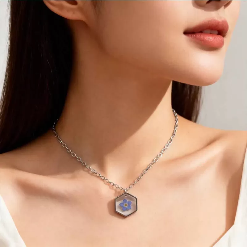 Close-up van ketting, een origineel Sinterklaas of Kerst cadeau.